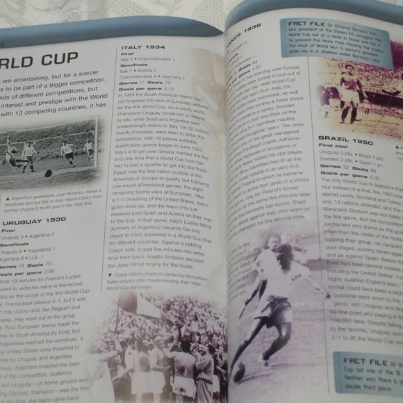 The KingFisher Soccer Encyclopedia Paperback - Picture 6 of 7